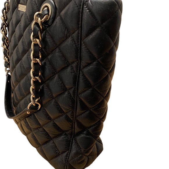 Authentic Michael Kors Lamb skin quilted handbag. - Picture 9 of 13